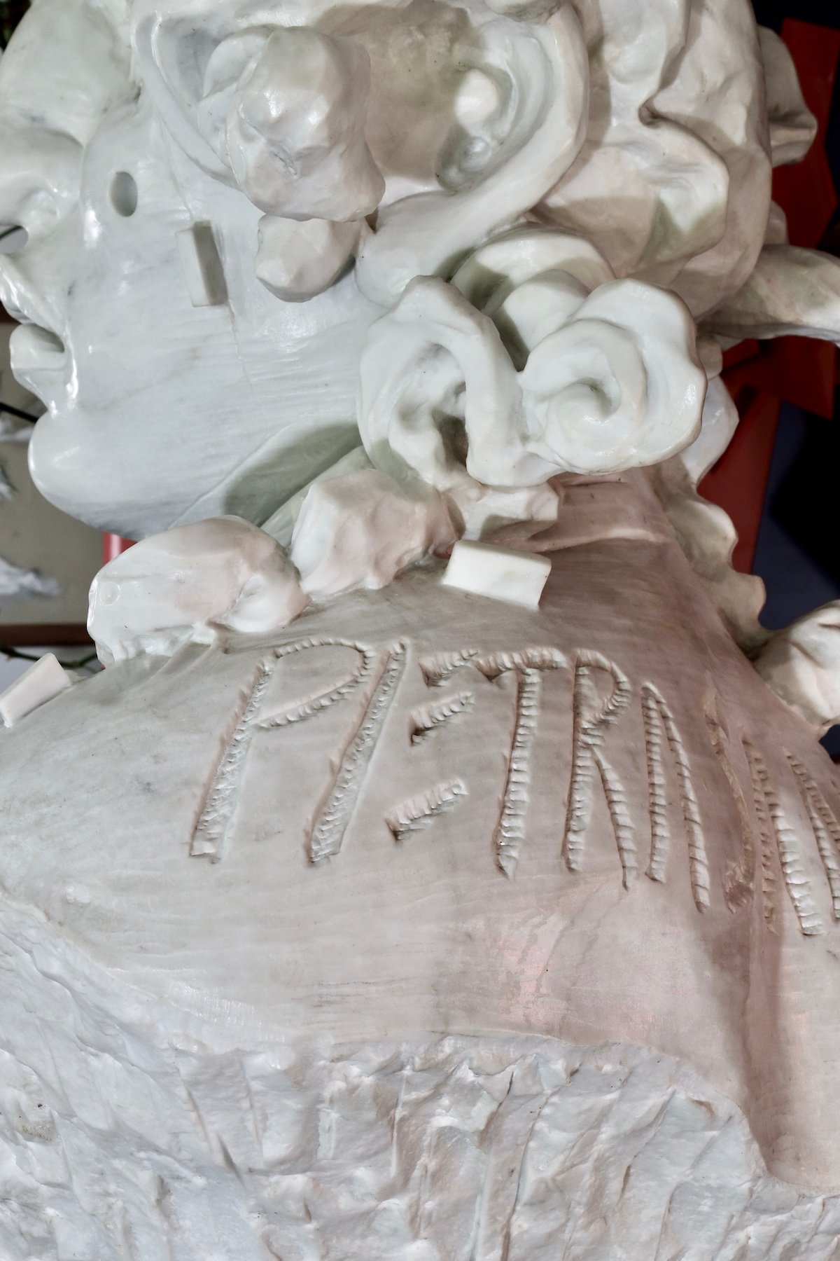 Javier Marin Carving Details